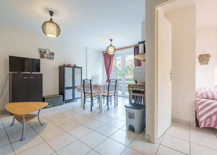 Le Printemps - Appt Vue Montagne Avec Terrasse * 방트롱